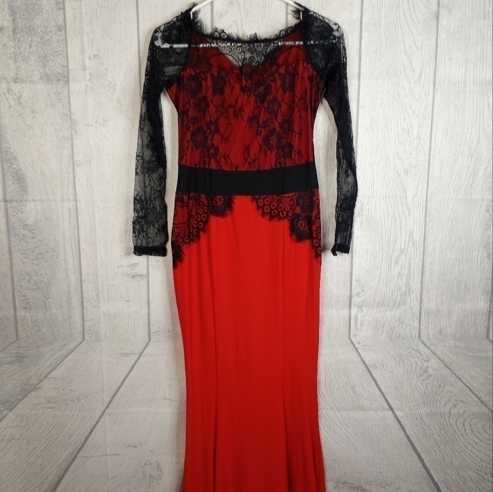 VIWENNI Red & Black Lace Formal Dress Size Small
